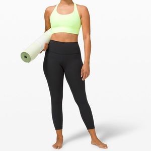 Lululemon 25 inch black Wunder Under leggings